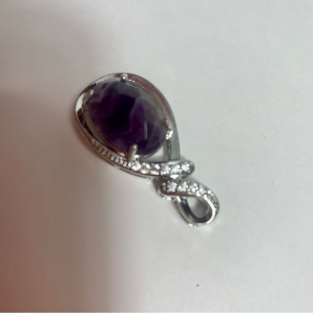 Necklace pendant. Faux amethyst and faux diamond necklace pendant. - Picture 6 of 9